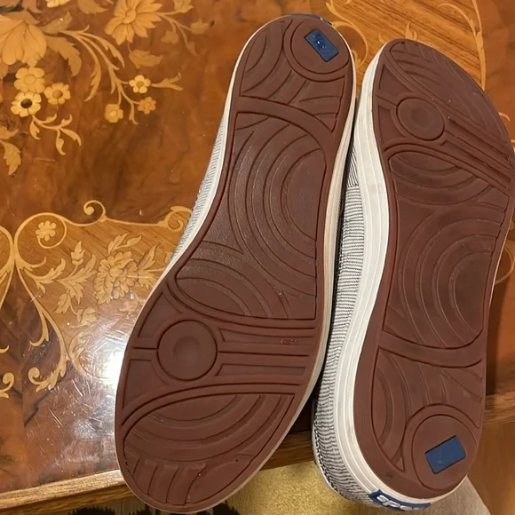 Women's Striped Blue and White Keds Boat Shoes, Size 9 - Picture 5 of 5